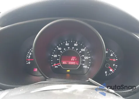 2016 Kia Soul z USA, uszkodzony, nr VIN KNDJN2A28G7378201